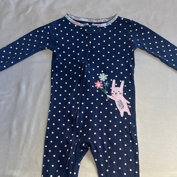 Carter's - Navy Onesie Sleeper with scalloped Trim - Picture 3 of 6